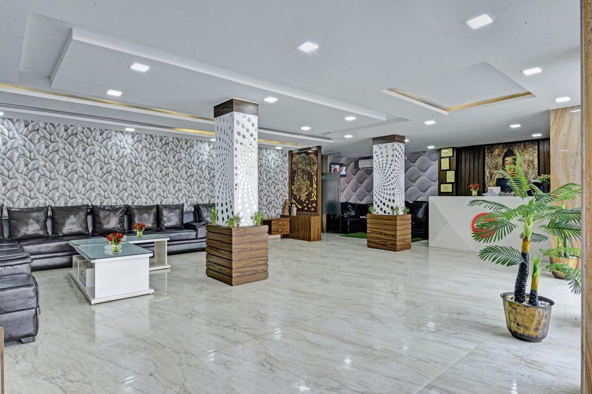 Hotel O Jagat Palace Ранчи Екстериор снимка